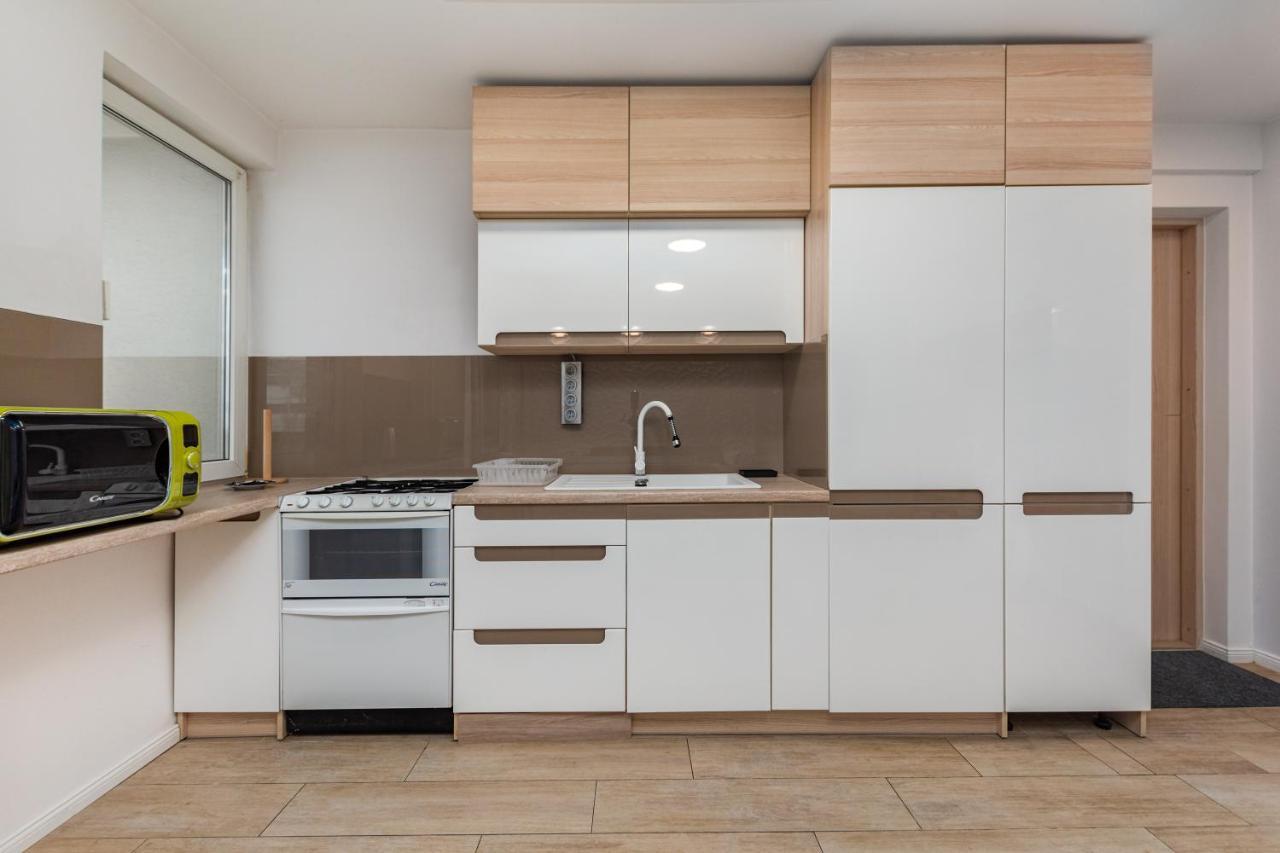 Emilii Plater 47 By Homeprime Warszawa Exteriör bild